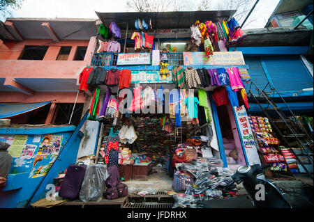 Shop at the main road in Rudraprayag town. Jim Corbett came to this town when after the famous maneating leopard of Rudraprayag, Uttarakhand, India Stock Photo