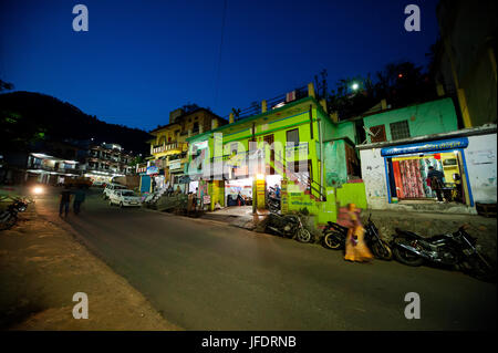 Street view in Rudraprayag town at dusk. Jim Corbett came to this town when after the famous maneating leopard of Rudraprayag, Uttarakhand, India Stock Photo