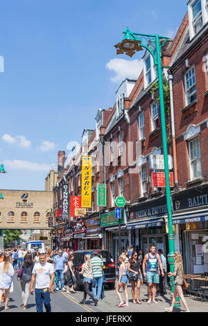 England, London, Tower Hamlets, Brick Lane, Street Scene Stock Photo