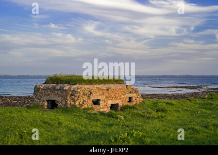 British FW3/24 bunker from World War Two at Keiss village overlooking Sinclairs Bay, Caithness, Scotland, UK Stock Photo