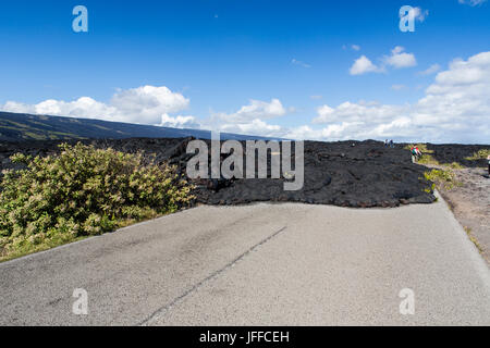 lava over the road - hawaii volcanoes national park Stock Photo