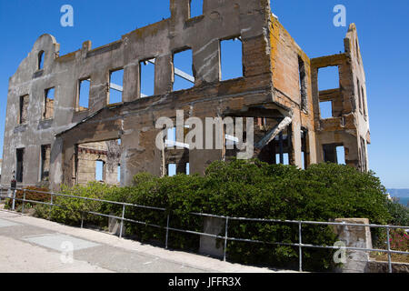 The crumbling ruins of the Warden's House, at Alcatraz Federal Penitentiary. Stock Photo