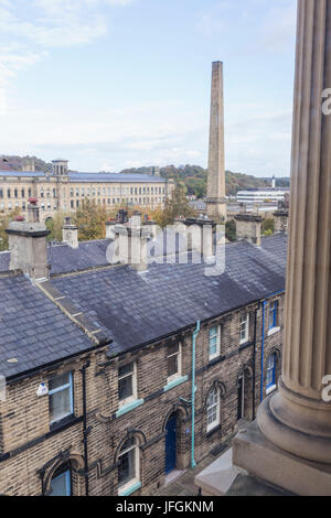 England, Yorkshire, Bradford, Saltaire, Housing and Salts Mill Stock Photo