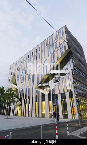 modern architecture Kö bow, Dusseldorf, North Rhine-Westphalia, Germany Stock Photo