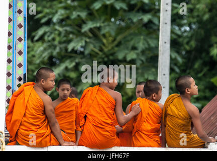 CHIANG MAI,THAILAND - JULY 17,Unidentified Buddhism neophyte playing little monk life style in Buddihist temple on JULY 17, 2009 in Chiang Mai, Thaila Stock Photo