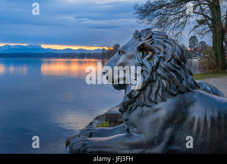 Bavarian lions in front of the Midgardhaus in the Brahms's promenade in Tutzing at the Lake Starnberg, Upper Bavaria, Bavarians, Germany Stock Photo