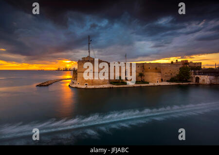 Castello Aragonese, Province of Taranto, Puglia Stock Photo