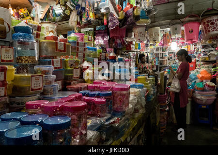 Kolkata. 1st July, 2017. Photo taken on July 1, 2017 shows a store in Kolkata, capital of eastern Indian state West Bengal. India early Saturday rolled out its biggest ever tax reform in its 70-year history after achieving independence from British rule in 1947. The new tax regime known as Goods and Services Tax (GST) replaces more than a dozen state and federal levies to unify an economy of 2 trillion U.S dollars and 1.3 billion people into a single market. Credit: Xinhua Photo/Tumpa Mondal/Xinhua/Alamy Live News Stock Photo