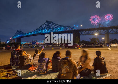Montreal, Canada. 01st July, 2017. People are watching Fireworks on Canada Day Stock Photo