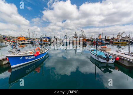 Newlyn,  Cornwall, UK. 2nd July 2017. UK Weather. It's a sunny afternoon over Newlyn harbour and Mounts Bay in Cornwall, as the UK announces that it's going to trigger leaving the London Fisheries convention, which determines who can fish within 6 to 12 nautical miles of the UK coastline. Credit: Simon Maycock/Alamy Live News Stock Photo