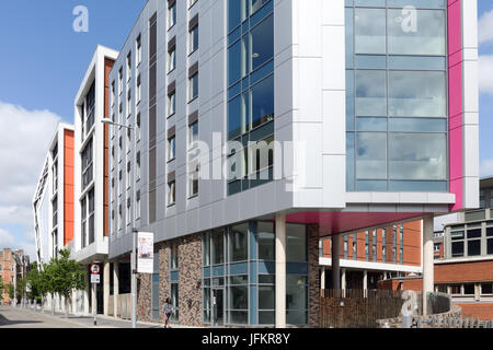 Nottingham, UK:2nd July 2017: Nottingham Trent University student accommodation which has the same cladding as the Grenfell Tower block will be replaced 'as a matter of urgency'.Students have been moved out of blocks until work has been carried out. Credit: Ian Francis/Alamy Live News Stock Photo