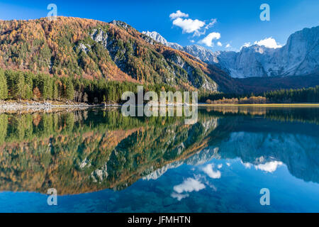 Mangart mountain reflected in Lago di Fusine, Julian Alps, Friuli-Venezia Giulia, Province of Udine, Italy, Europe Stock Photo