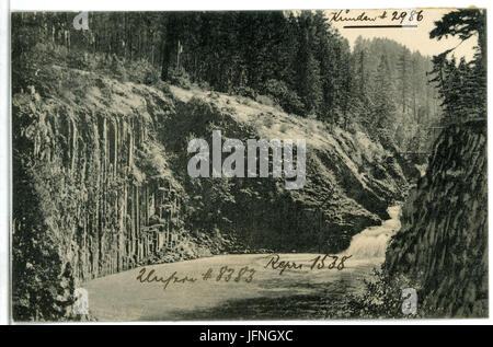 08383-Oregon-1906-Devils Punch Bowl, Hood River-Brück & Sohn Kunstverlag Stock Photo