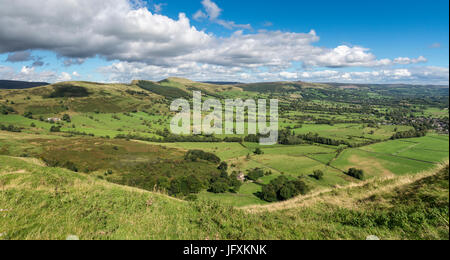 Beautiful Peak District scenery in the Hope Valley, Castleton, Derbyshire, England. Stock Photo