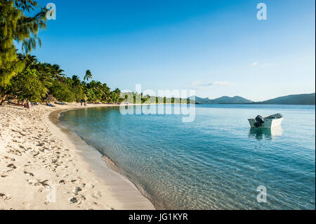 White sand beach, Oarsman Bay, Yasawas, Fiji, South Pacific Stock Photo