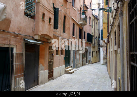 One of many narrow alleys in Venice, Italy Stock Photo