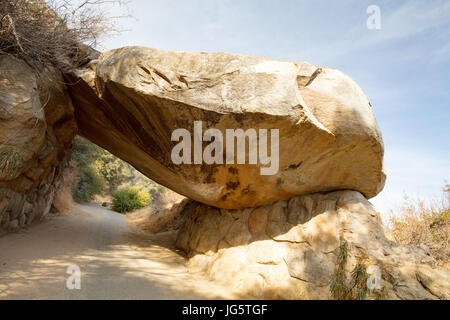 Tunnel Rock at the entrance to Sequoia National Park on Generals Hwy in California, USA Stock Photo