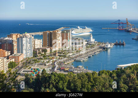 Malaga city. Port of Malaga, Muelle uno. La Malagueta, paseo de la farola with Pompidou museum. Malaga, andalusia, Spain. Stock Photo
