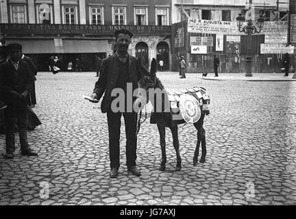 Marchand de billet le loterie 28types de Lisbonne29 Stock Photo