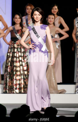 Tokyo, Japan. 4th July, 2017. Miss Ishikawa, Misaki Tabata, competes in an evening gown during Miss Universe Japan competition at Hotel Chinzanso Tokyo on July 4, 2017, Tokyo, Japan. Momoko Abe from Chiba who won the title will represent Japan in the next Miss Universe competition. Credit: Rodrigo Reyes Marin/AFLO/Alamy Live News Stock Photo