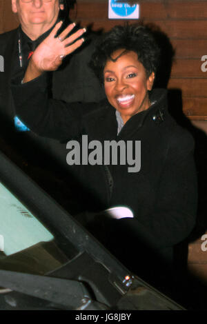 Glasgow, Scotland, UK. 4th July, 2017. Legendary motown singer-songwriter, Gladys Knight (also known as The Empress of Soul), leaves the venue after performing an Independence Day concert at the Royal Concert Hall in Glasgow, Scotland. Fans travelled from all over the country to see her show -- complete with a six-piece band and three backing vocalists -- which was part of a five-date tour of the United Kingdom. Iain McGuinness / Alamy Live News Stock Photo