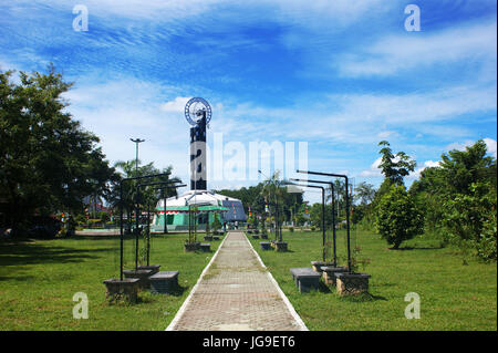 Equator Monument, Tugu Katulistiwa, Pontianak, Kalimantan Barat ...