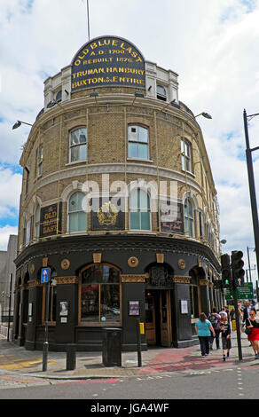 An exterior view of the Old Blue Last pub and music venue on Great Eastern Street in Shoreditch, East London UK    KATHY DEWITT Stock Photo