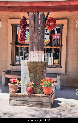Flowers decoration, San Xavier Plaza, Tucson , Arizona, USA Stock Photo