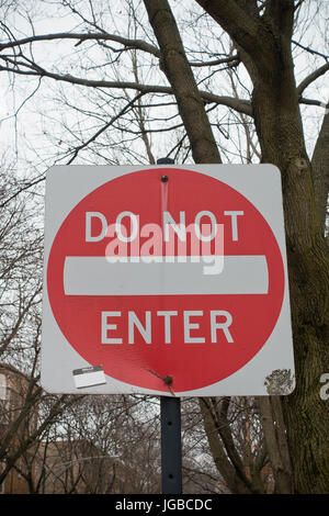 do not enter red circle warning sign on an off ramp of the interstate ...