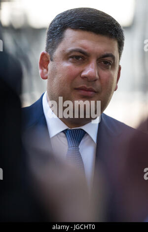 London, UK. 5th July, 2017. The Ukrainian Prime Minister Volodymyr Groysman is interviewed by Ukrainian press following a meeting at 10 Downing Street with Prime Minister Theresa May. Credit: Mark Kerrison/Alamy Live News Stock Photo