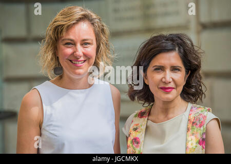 London, UK. 6th July, 2017. Kate Goodwin, Head of Architecture (white dress) and architect Farshid Moussavi RA in the Annenberg Courtyard, Burlington House. Announcement of a major gift from the Dorfman Foundation to 'transform' the future of Architecture at the Royal Academy of Arts. London 6 July 2017. Credit: Guy Bell/Alamy Live News Stock Photo