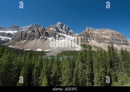 Crowfoot Glacier & Crowfoot Mountain, Banff National Park, Canada. Stock Photo