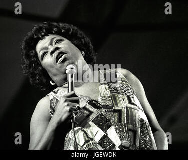 Jazz legend Sarah Vaughan performs at the Newport Jazz Festival at Fort Adams State Park in Newport, Rhode Island, 08/22/1982. Stock Photo