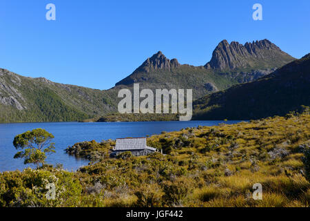 Boat house on Dove Lake, Cradle Mountain-Lake St Clair National Park, Tasmania, Australia Stock Photo