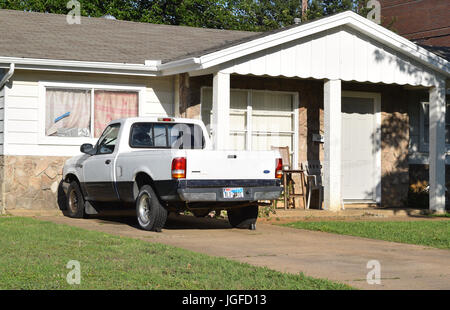 Small home in suburban Dallas built in the 1960s or early 1970s Stock Photo