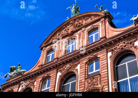 The Naturmuseum Senckenberg in Frankfurt am Main boasts the extensive collection of largest dinosaur fossils in Europe. Stock Photo