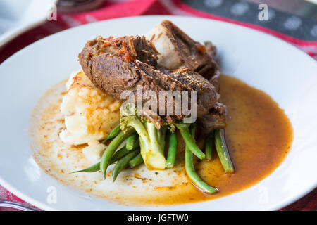 Elk Shank at Salmon N' Bannock Native Food Bistro, Fairfield Slopes, Vancouver, Canada Stock Photo