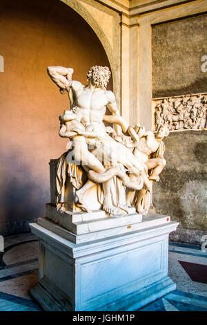 sculpture-laocon-and-his-sons-