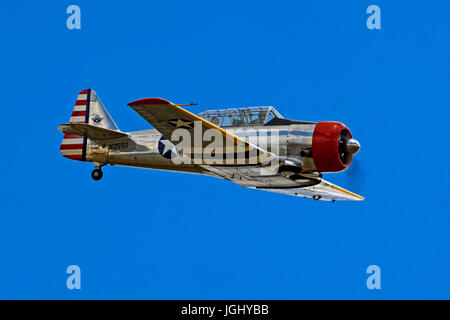 Airplane T-6 Texan SNJ WWII trainer aircraft Stock Photo