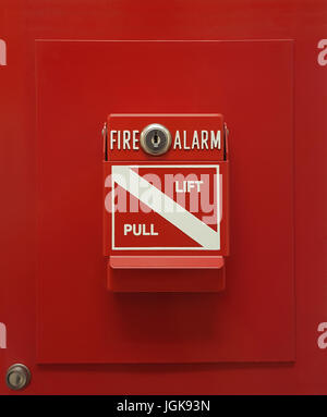 safty fire alarm lift pull box Manual fire alarm activation pull station USA, Canada, Europe, Australia, Asia and German Stock Photo