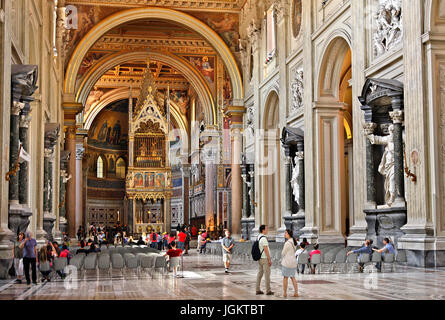 Interior, central nave, Papal Basilica di San Giovanni in Laterano ...