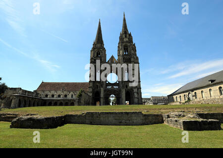 The ruins of the Abbey of St. Jean des Vignes in Soissons, France. Stock Photo