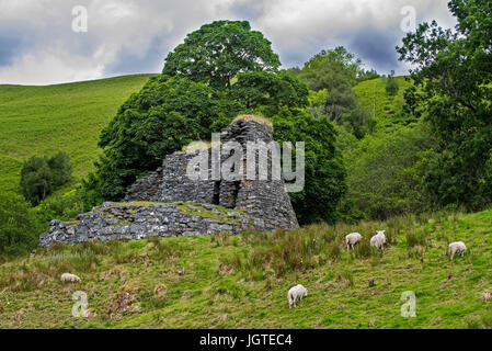 Dun Troddan broch near Glenelg, showing Iron Age drystone hollow-walled structure, Ross and Cromarty, Scottish Highlands, Scotland, UK Stock Photo