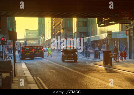 Hielanman's highlander's  Umbrella railway bridge of Glasgow Central station, Argyle Street most polluted spot in Glasgow with adjoining Hope Street Stock Photo