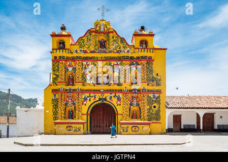 A small village in the Western Highlands of Guatemala, San Andrés Xecul is home to a brightly-painted Catholic church adorned with a fascinating array Stock Photo