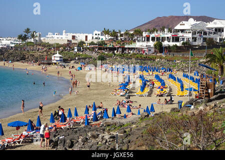 Badestrand Playa Dorada bei Playa Blanca, Lanzarote, Kanarische Inseln, Europa, Playa Dorada at Playa Blanca, Lanzarote, Canary islands, Europe Stock Photo