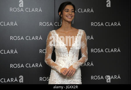 24th april 2017, Barcelona, Spain.  Mariana Downing. The brand of wedding dresses, Rosa Clarà organized the fitting Stock Photo