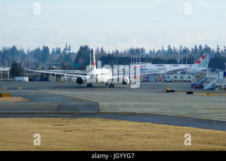 EVERETT, WASHINGTON, USA - JAN 26th, 2017: Brand new Japan Airlines Boeing 787-9 MSN 34843, Registration JA867J lining up for takeoff for a test flight at Snohomish County Airport or Paine Field Stock Photo