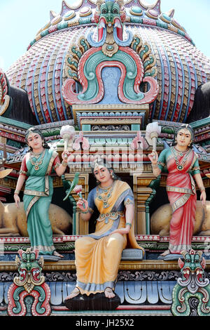 Sri Mariamman Hindu temple.  Singapore. Stock Photo