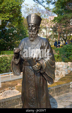 Statue of the Jesuit Matteo Ricci in the historic heart of Macau, China Stock Photo